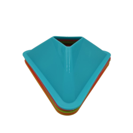 Набір фішок для розмітки поля трикутних різнокольорових 10 шт.  